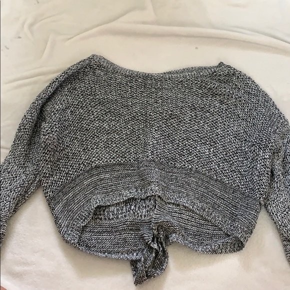 Express Sweater - Picture 2 of 3